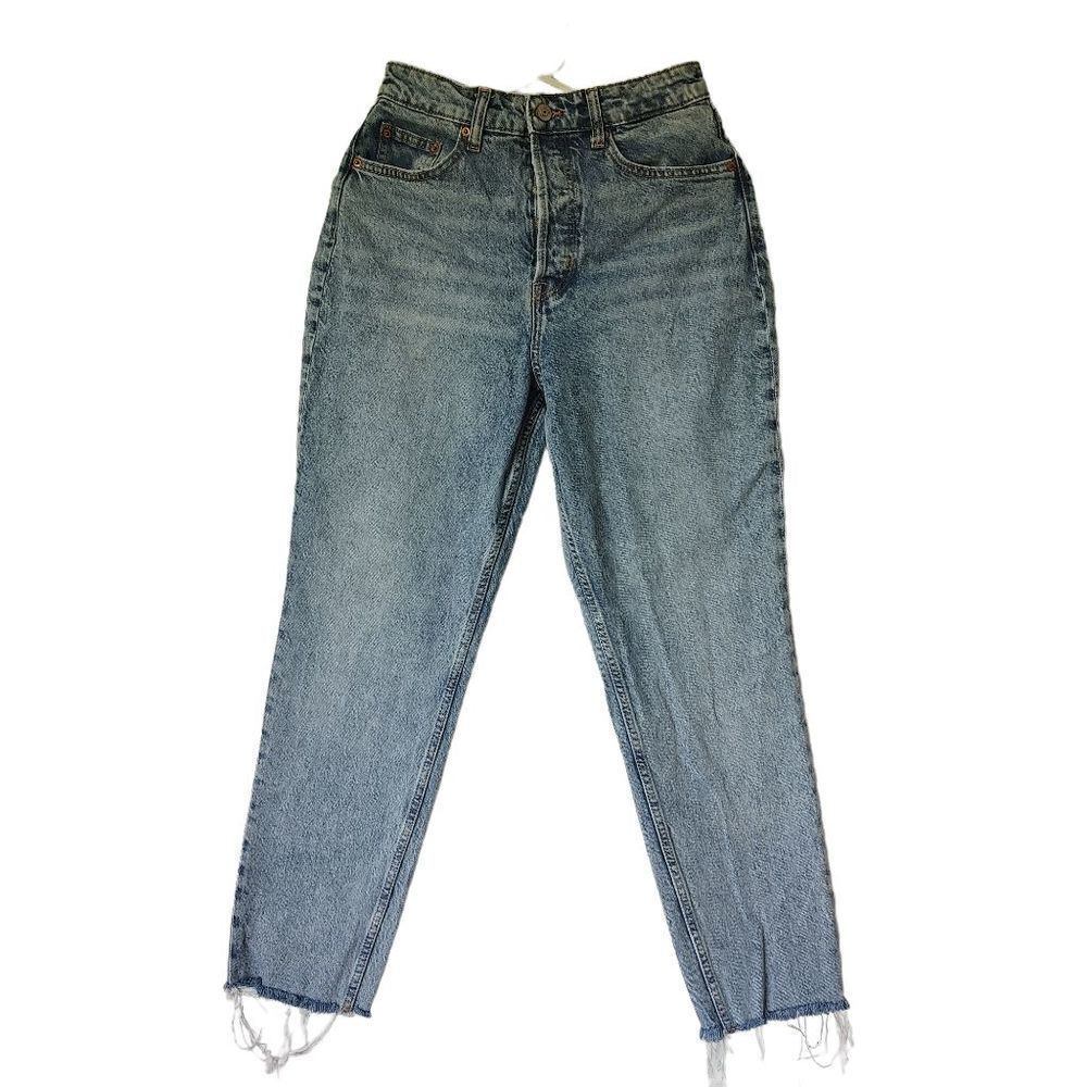 Divided Jeans Women's Size 6 Light Wash Blue Rigid Denim Straight Leg Cropped